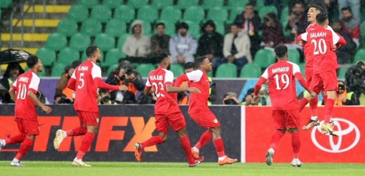 عمان يتعادل مع الإمارات 1-1 ويبلغ نصف نهائى خليجي 26