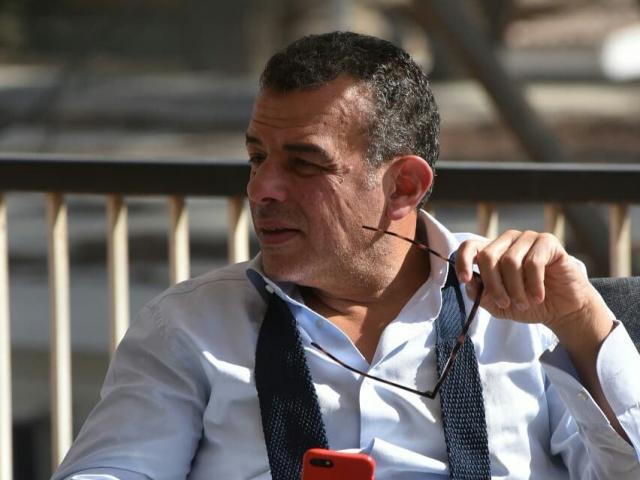 عضو مجلس الأهلي يعتذر لجماهير الزمالك