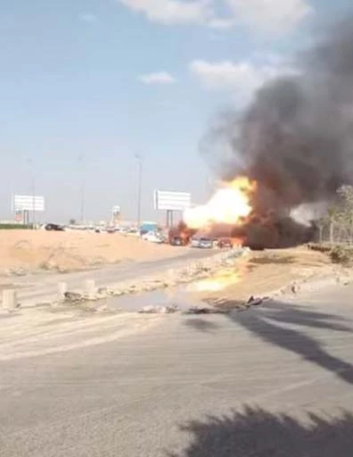 وفاة 3 أشخاص وإصابة 18 إثر انفجار خط غاز طريق الواحات