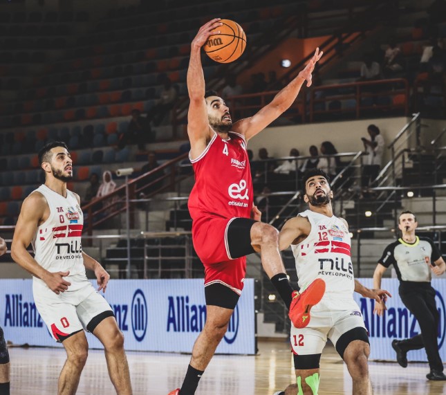 الأهلي يهزم الزمالك 78-52 في ثالث مباريات نصف نهائي دوري السوبر لـ كرة السلة