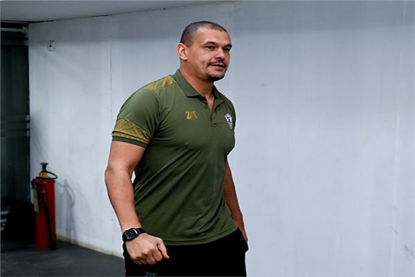 الزمالك يقبل اعتذار عبد الواحد السيد عن عدم الاستمرار في منصب مدير الكرة