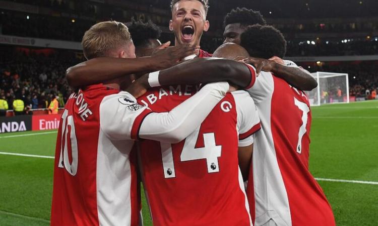 أرسنال يكتسح إبسويتش تاون 4-0 في الدوري الإنجليزي