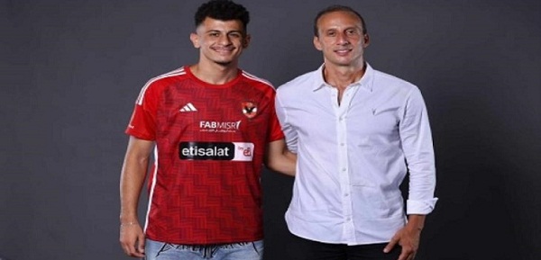 الأهلي يرحب بانتقال عمر الساعي وخالد عبد الفتاح إلى البنك الأهلي