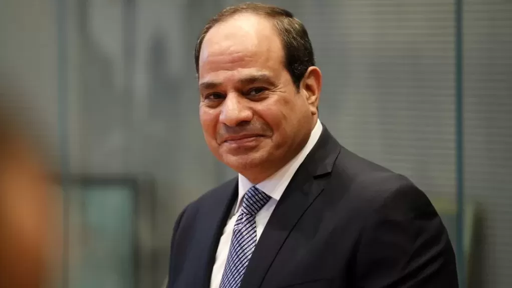 الرئيس السيسى يتفقد سيارات طراز سيتروين C4X المصنّعة محليًا بنسبة مكون 45%