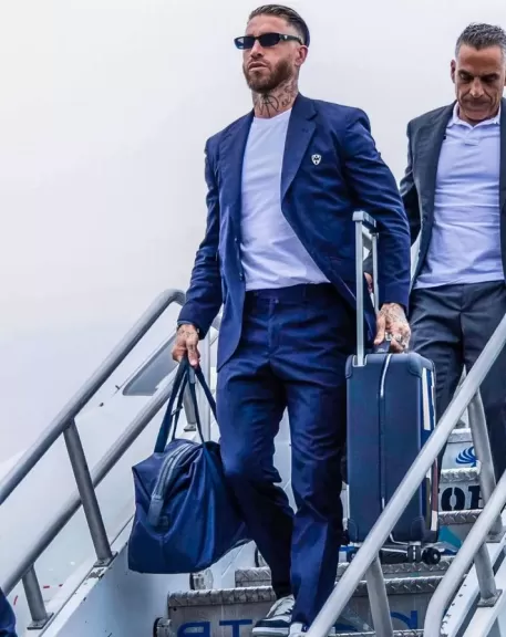 راموس يصل إلى لوس أنجلوس للمشاركة مع مونتيري فى كأس العالم للأندية