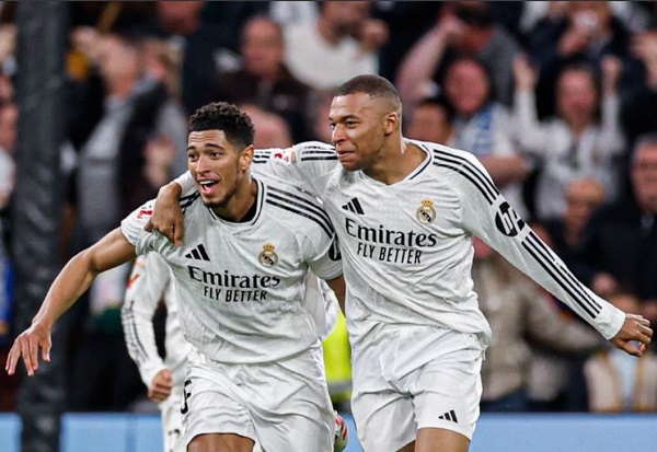 ريال مدريد يتقدم على سيلتا فيجو 2-0 في الشوط الأول