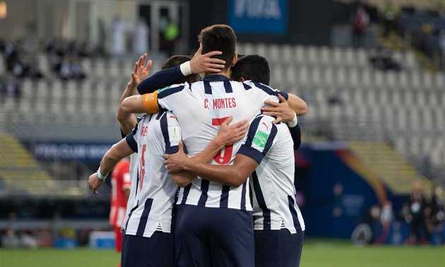 مونتيري يكتسح أوراوا 4-0 ويخطف بطاقة التأهل لثمن نهائي مونديال الأندية