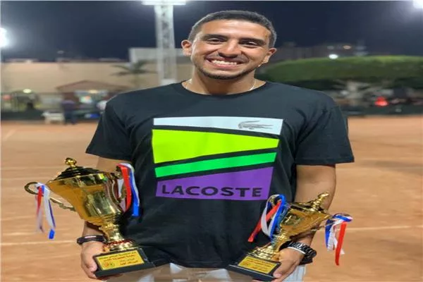 وفاة لاعب التنس أدهم صالح