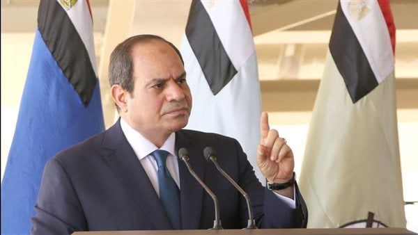 الرئيس السيسي يوجه الحكومة بدراسة اتخاذ الإجراءات اللازمة لإغلاق الطريق الدائري الإقليمي