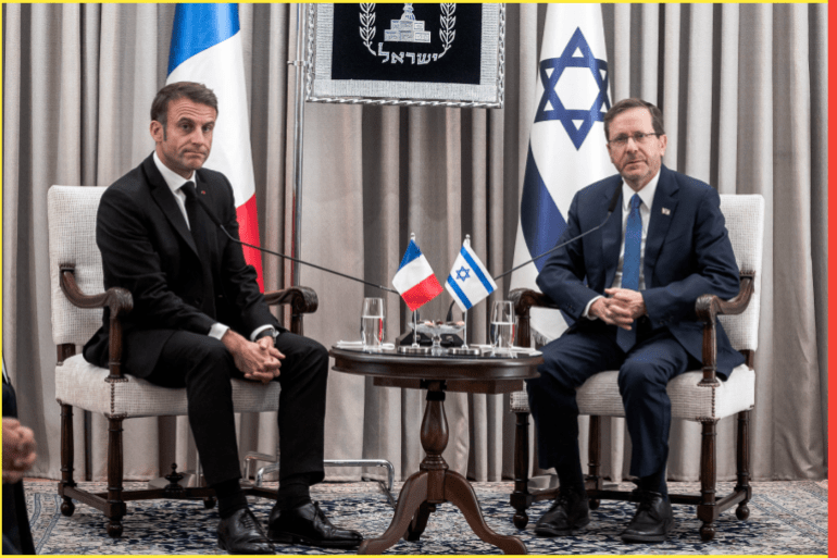 في البداية، اختار ماكرون وتياره اتخاذ موقف حاد من هجوم المقاومة الفلسطينية ضد إسرائيل في السابع من أكتوبر