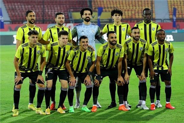 المقاولون يواجه زد في أول ظهور بعد العودة للأضواء